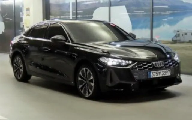 저신용자중고차전액할부 A5 (B10) 40 TFSI 콰트로 어드밴스드 매물 사진 4 - 2025/12 9,010km
