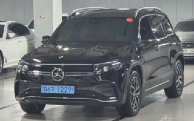 저신용자중고차전액할부 EQB (X243) EQB 300 4MATIC AMG 라인 매물 사진 11 - 2023/12 47,135km